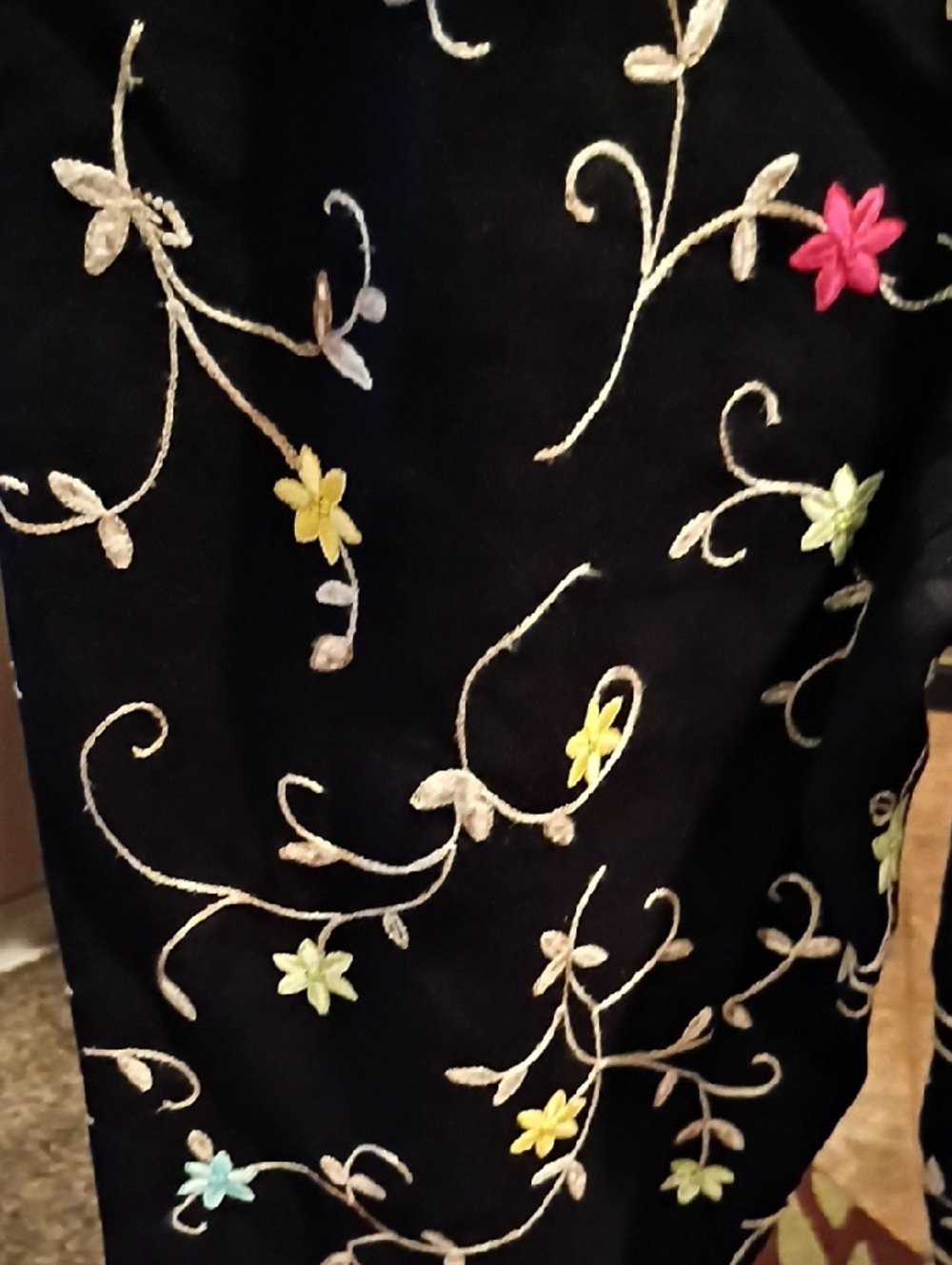FINAL PRICE Talbots Irish Linen Black Pants with Multicolored Floral Embroidery - Picture 6 of 12